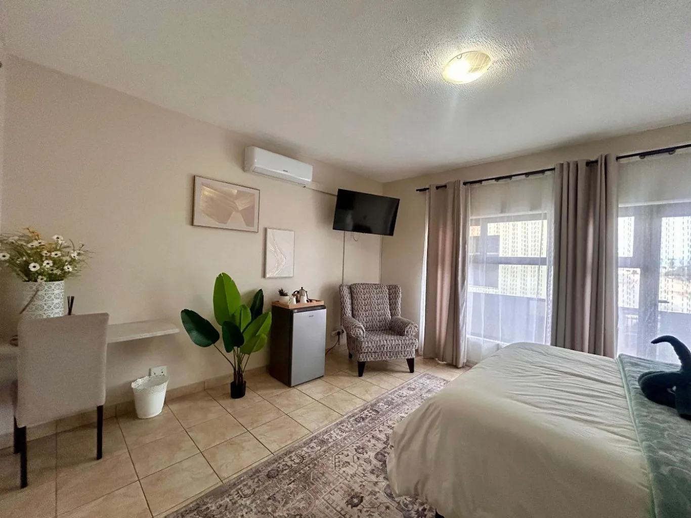 Standard Family Room — main view